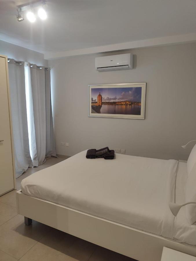 Gzira, 2 Bedroom Apartment Exterior foto